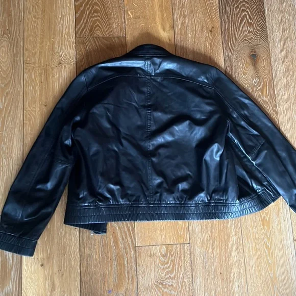 Theory genuine leather jacket petite cropped